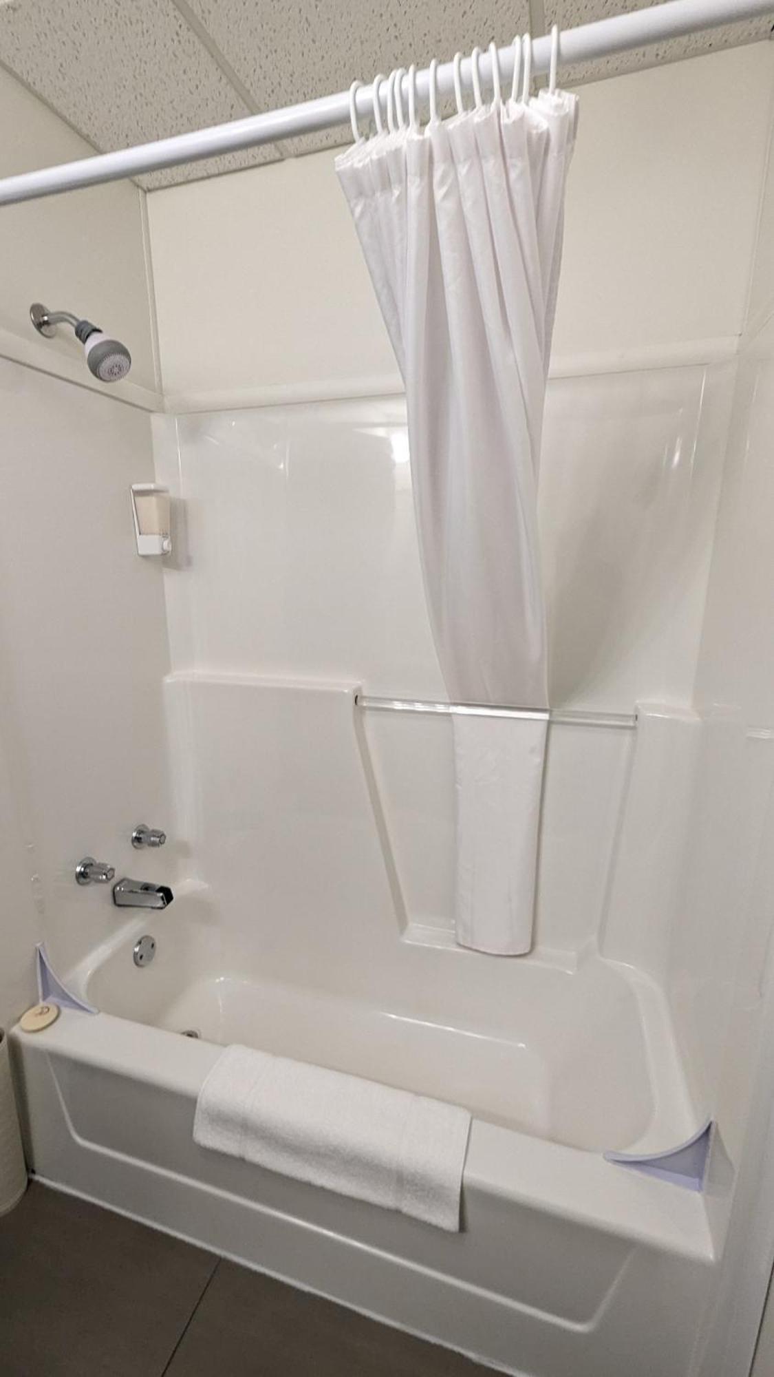 La Gentilhommiere Motel Saint-Simeon  Ngoại thất bức ảnh